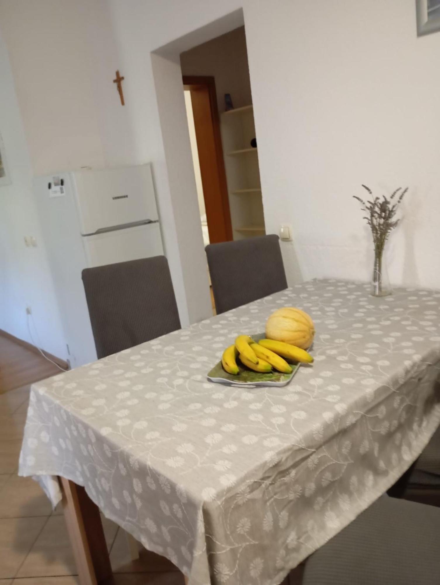 Apartmani Joja Biograd Na Moru Eksteriør bilde