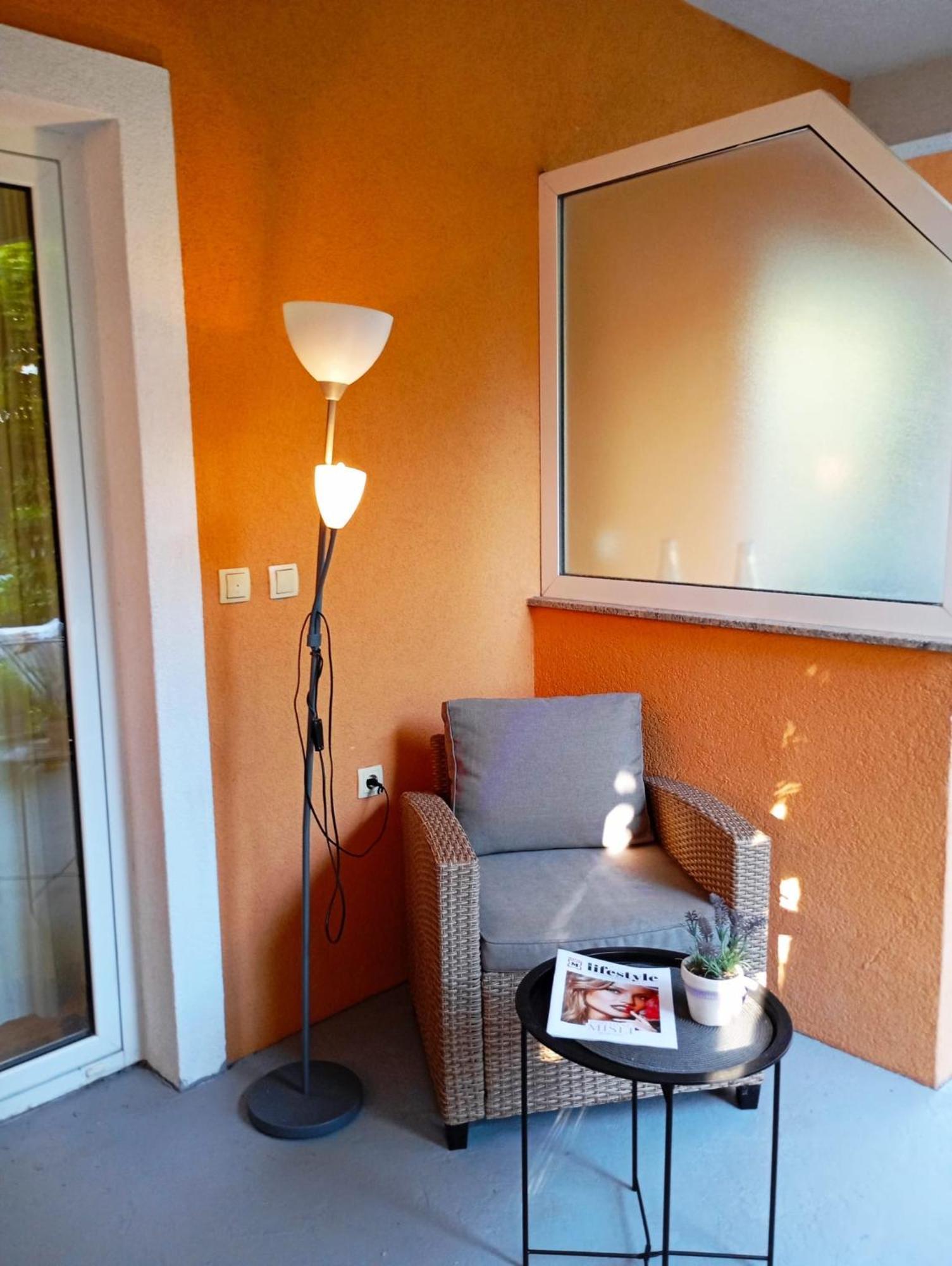 Apartmani Joja Biograd Na Moru Eksteriør bilde