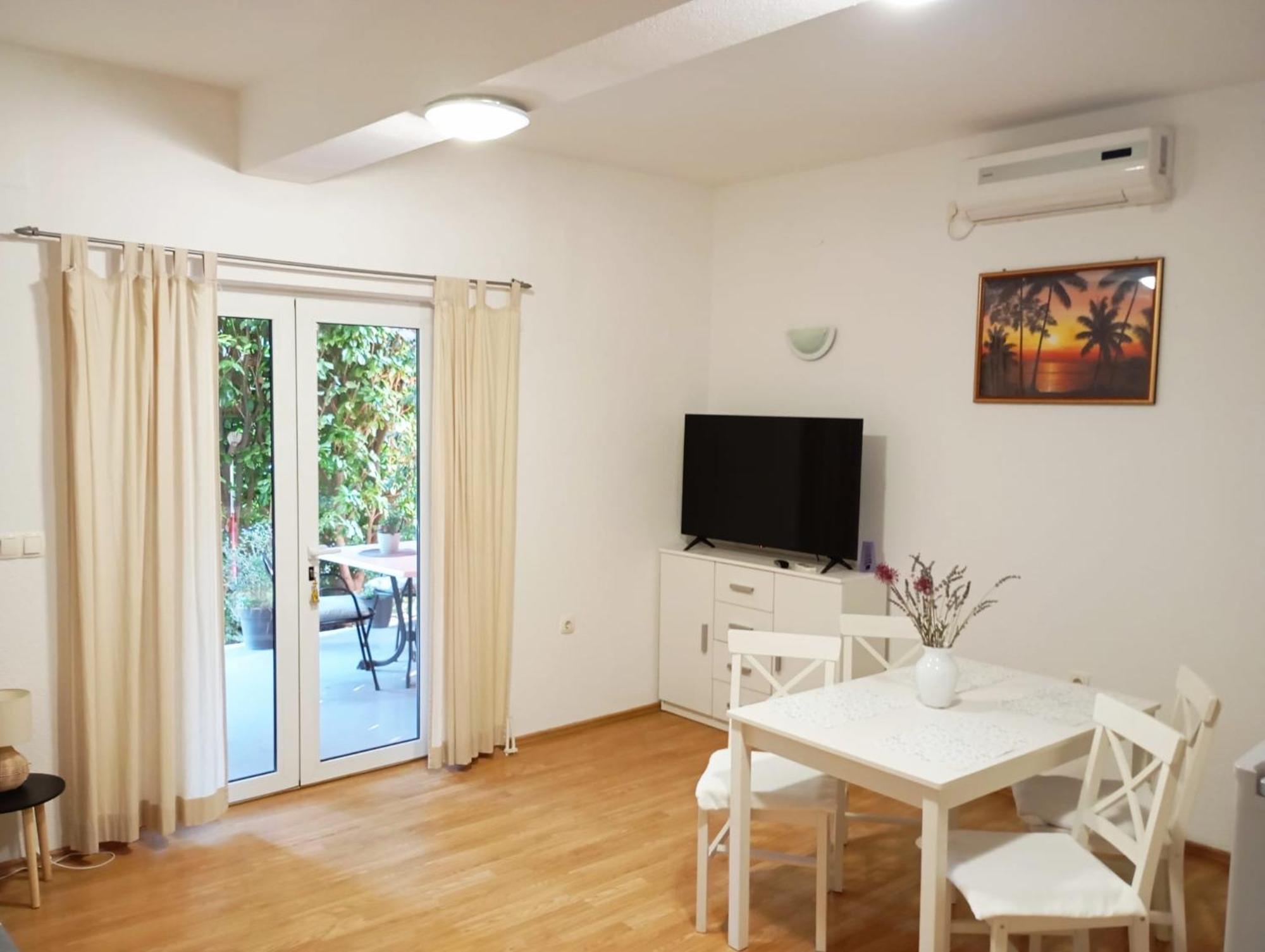 Apartmani Joja Biograd Na Moru Eksteriør bilde